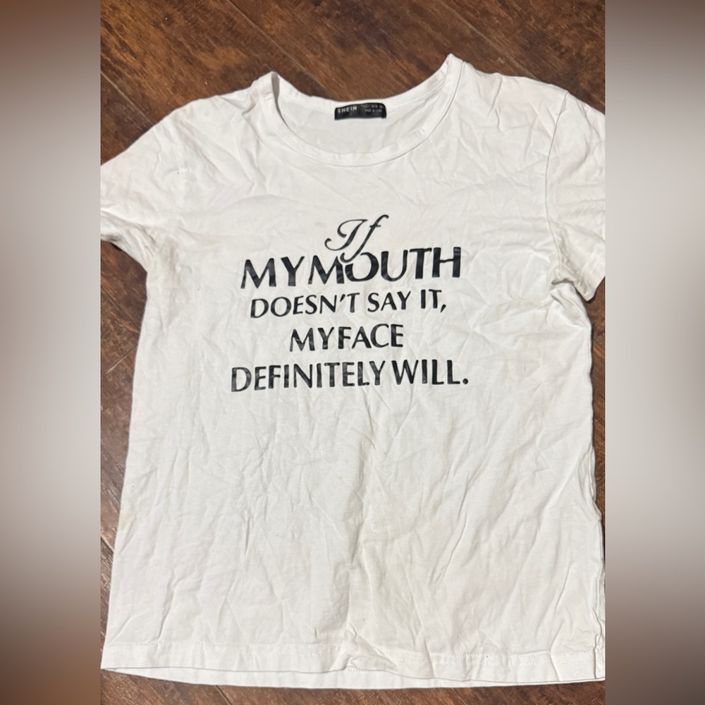 SHEIN White Graphic Tee for ladies